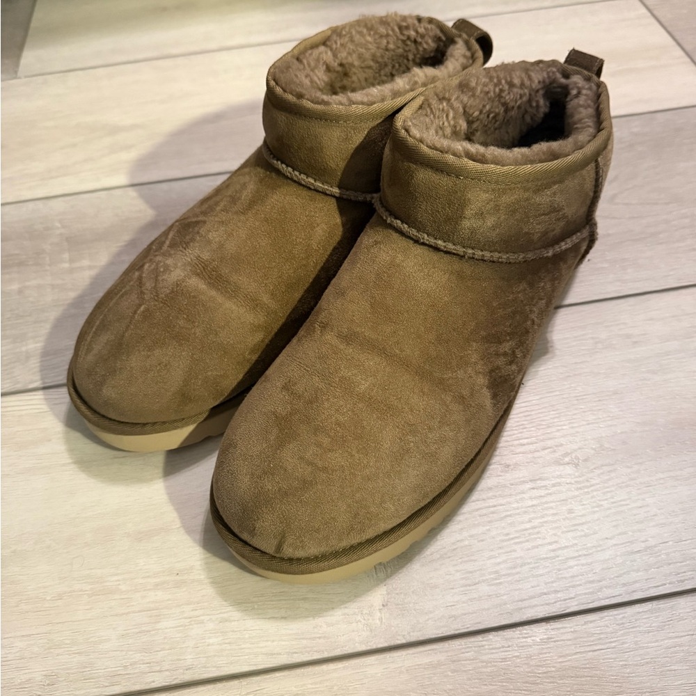 UGG Classic Brown Suede Boots